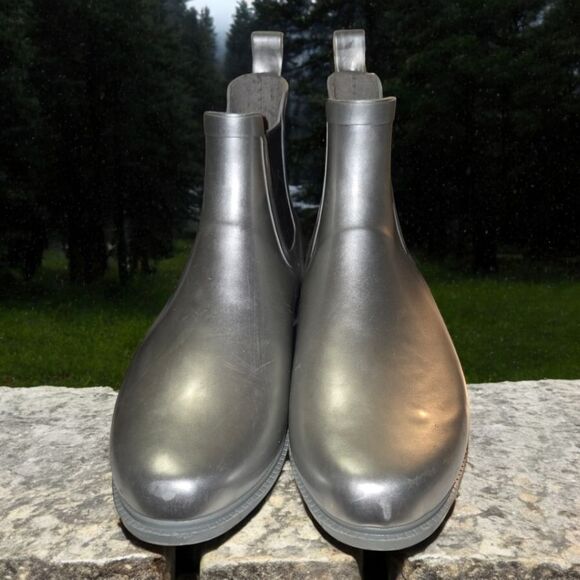GAP Silver Metallic Rain Booties Ankle Boots Women's 10 Waders Waterproof Shoes - Picture 5 of 12
